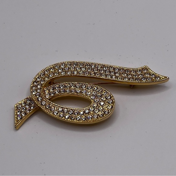 Vintage Napier gold tone rhinestones ribbon elegant party brooch pin jewelry - Picture 4 of 9